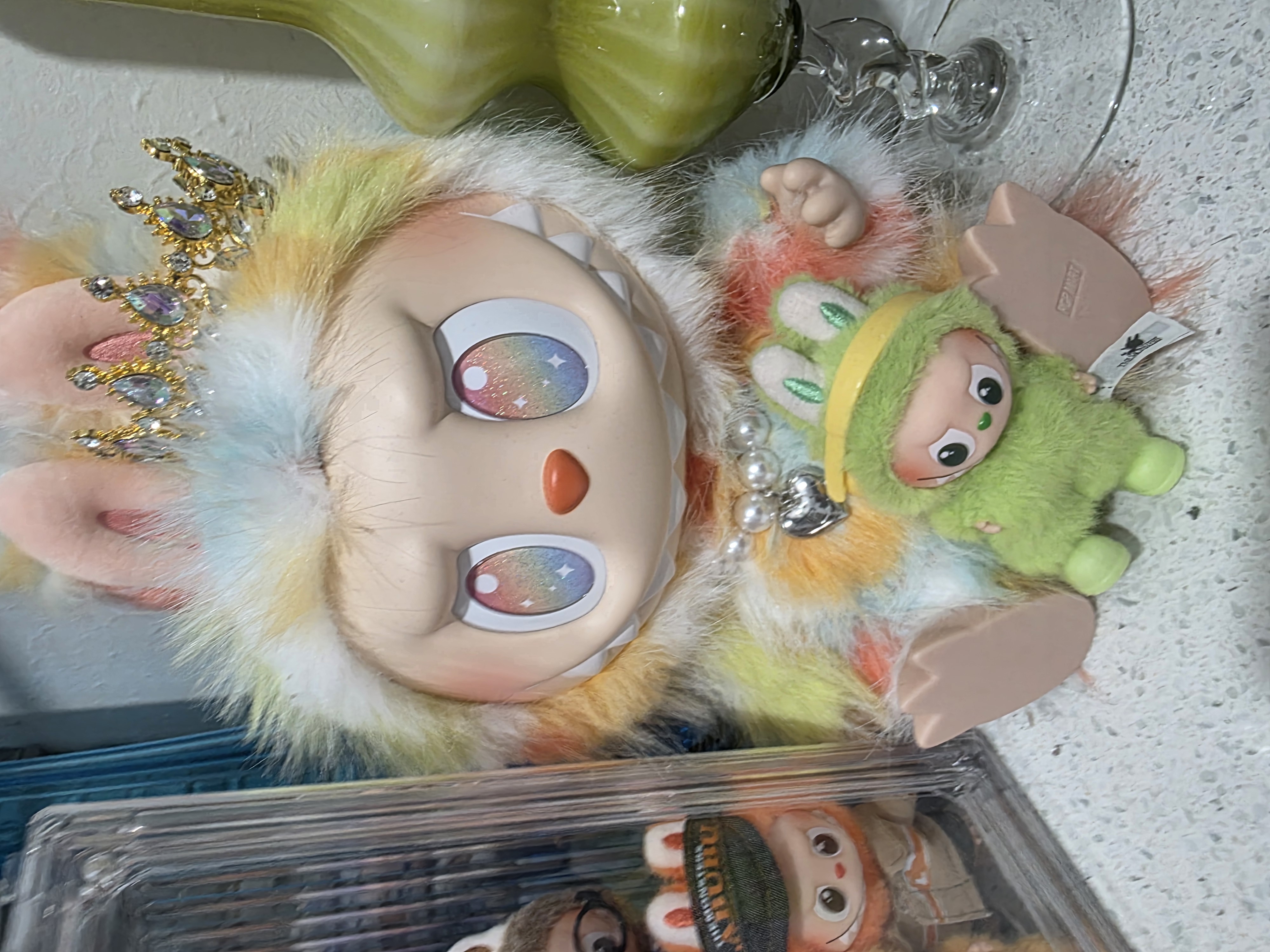 Labubu Vinyl Plush Doll｜Big into Energy ROCK THE UNIVERSE｜POP