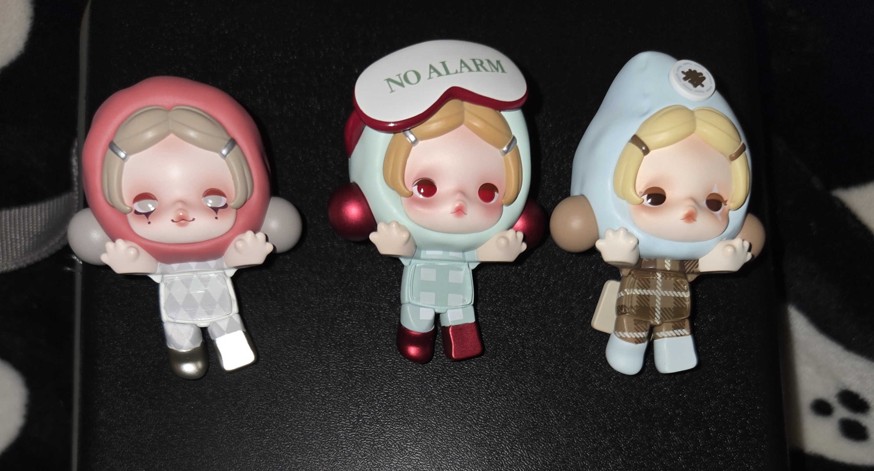 POP ATTACH θ SKULLPANDA Off Mode Series|POP MART US Official