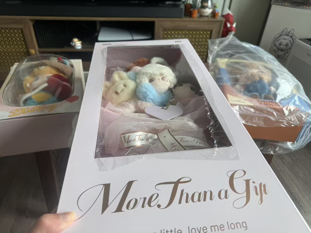 DIMOO - More Than a Gift Bouquet Box｜POP MART US Official