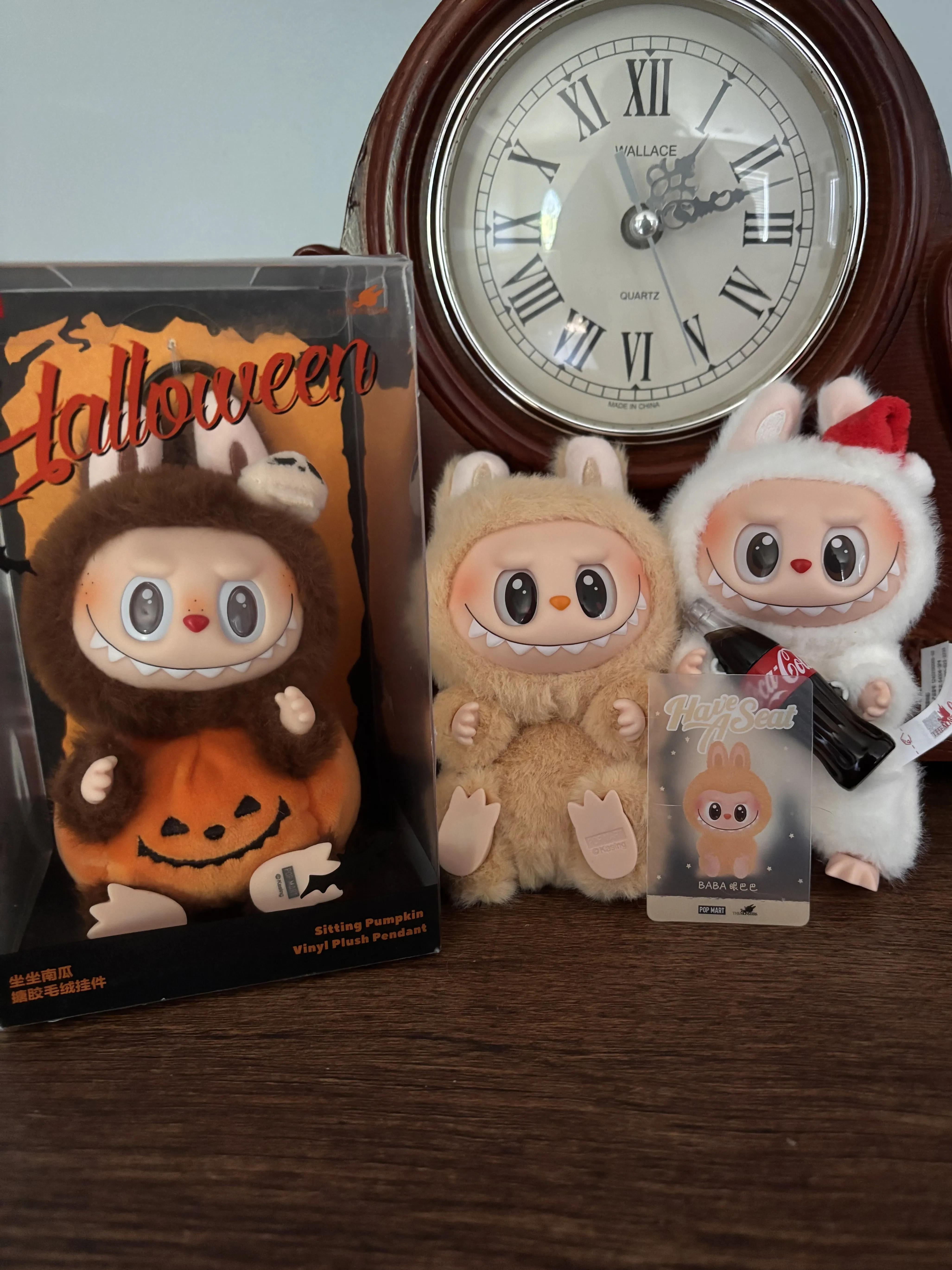 Labubu Sitting Pumpkin Vinyl Plush Pendant｜Happy Halloween Party